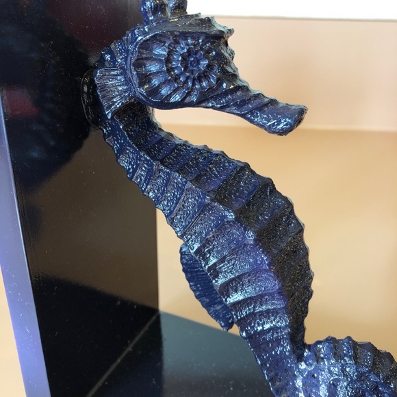 Seahorse Bookends, Navy Blue NWT - Picture 3 of 5